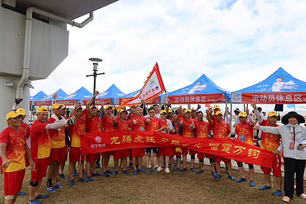 金湾“联港杯”三灶海上龙舟赛